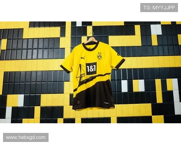 多特蒙德下赛季主场球衣曝光 灵感源自鲁尔工业区